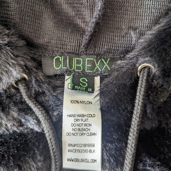 Club Exx furry crop sweater - Picture 2 of 3